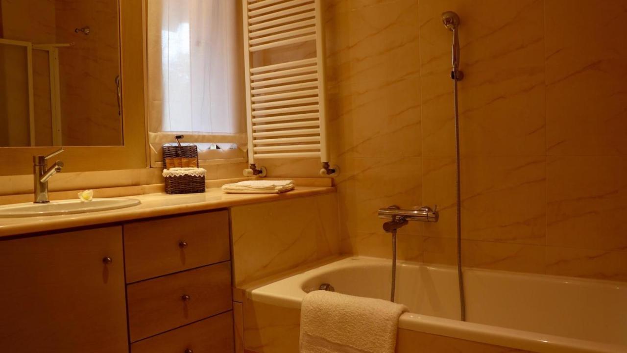 A Casa Di Grace Bed & Breakfast Basiglio Ngoại thất bức ảnh
